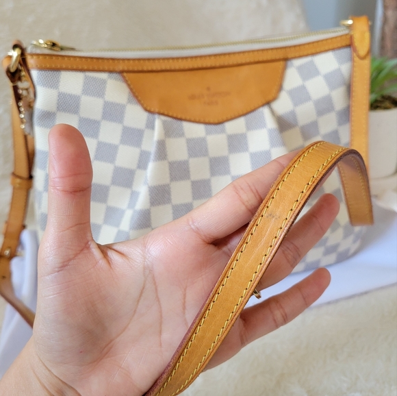 Discontinued ❤ Authentic LV Siracusa PM Damier Azur Crossbody Bag - Picture 5 of 16